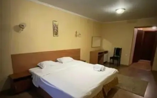 Zhassybi Hotel