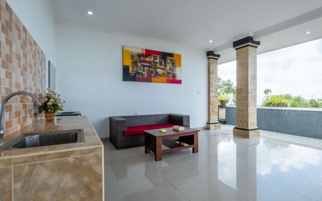 OYO 929 Uluwatu Suites