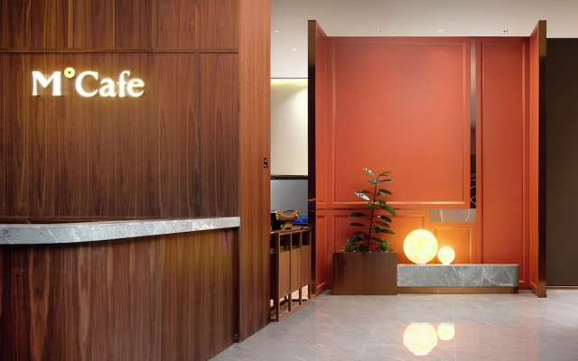 Model J Hotel Jakarta Soekarno Hatta Airport