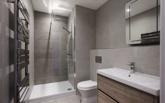 The Wembley Park Secret - Spacious 3bdr Flat With Terrace