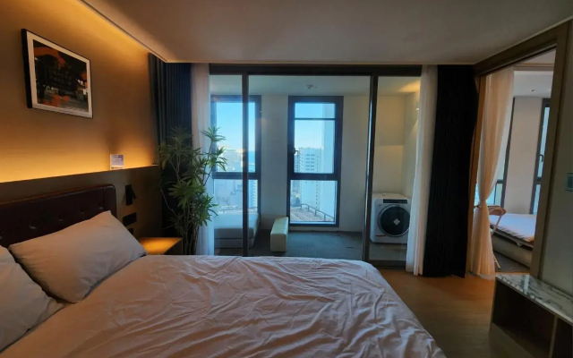 A1 with Haeundae