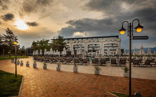 Kings Valley Medical & Spa Hotel
