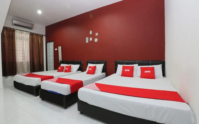 OYO 90274 Wadi Isfa Inn