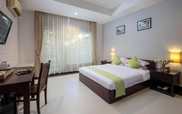 Skyline Boutique Hotel
