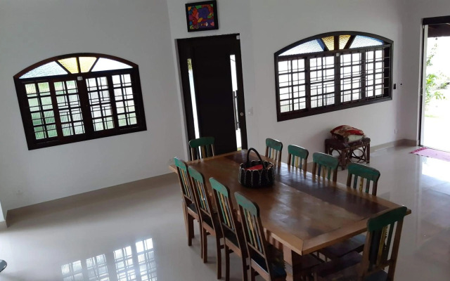 Casa a 150 m da Praia Martins de Sá