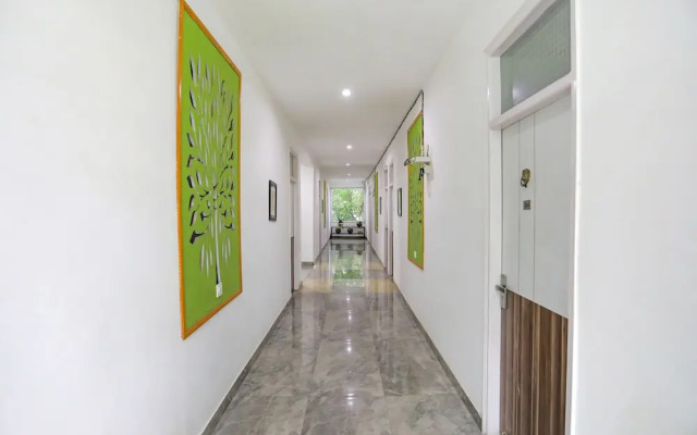 Fabhotel Aravali Suites