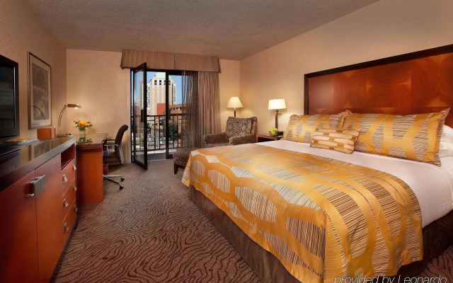 The Paramount Hotel