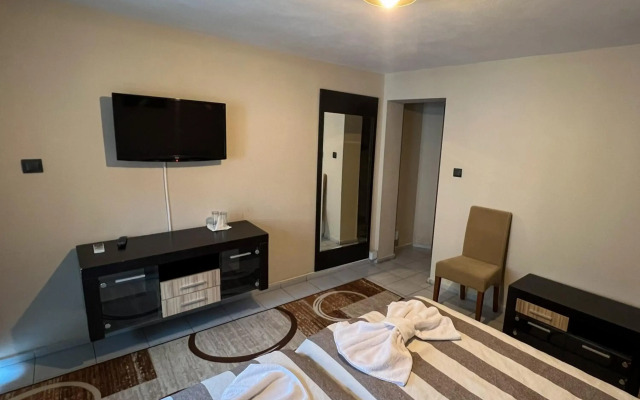 Hotel Alpha