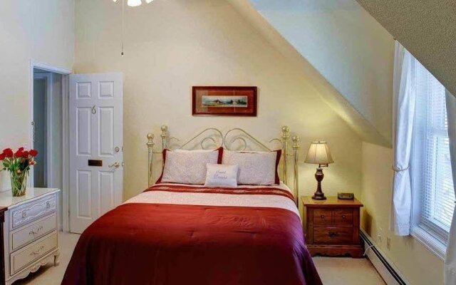 Dove Inn Bed And Breakfast