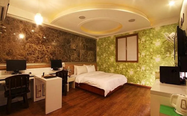 Hotel Lavender