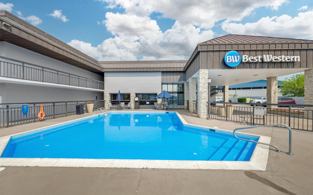 Best Western Center Inn