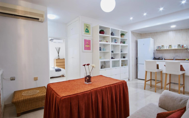 Santa Cruz Pearl by Valcambre