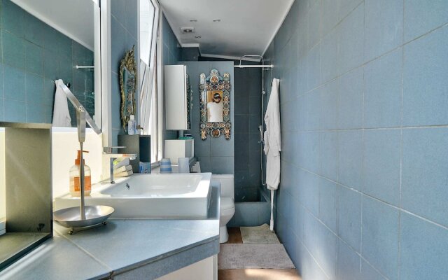 Splendid 160m2 Apartment With Terrace