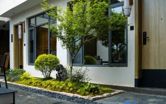 Songfeng Flower Moon Homestay