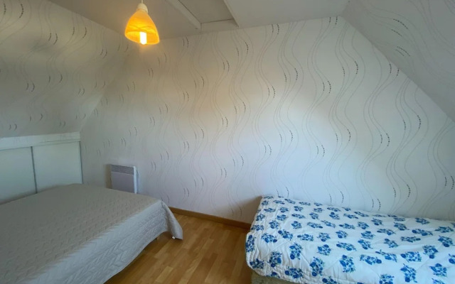 Holiday Home in Normandy Near Sandy Beach