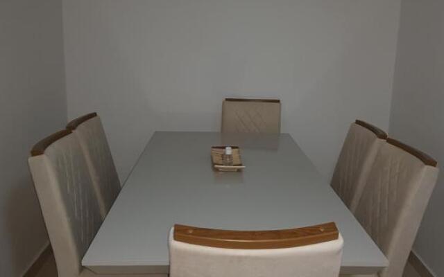 Condominio Spazio Molinere- Apto 102 Bl 02