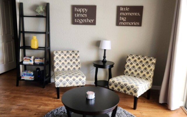 733 Reserve at Town Center