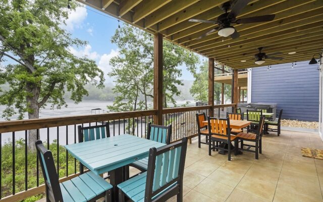 That Lakefront Taneycomo House - Branson