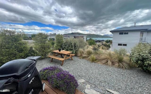 Wayfarer Lodge Studio