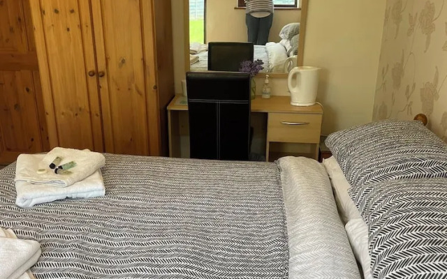 Rooms at the Huntsman Inn