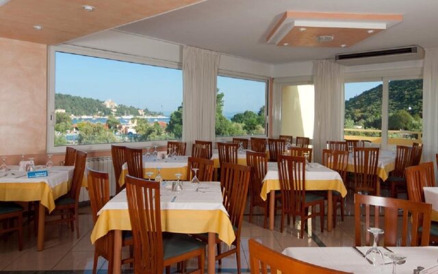 MASLINICA Narcis Hotel