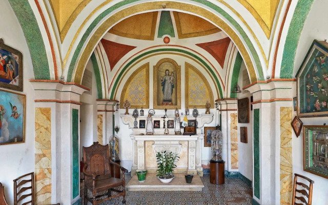 Masseria Lamacoppa Exclusive Estate Near Ostuni