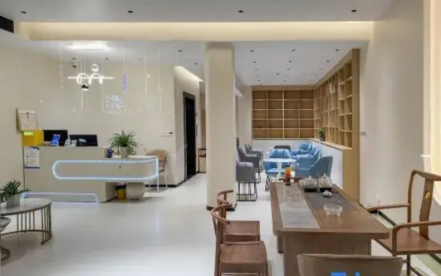 PuYu Guanshan Guest House (Huangguo  Store)