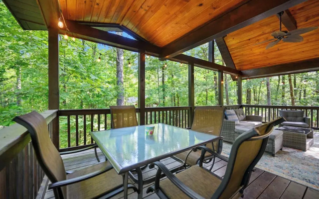 Sunset Ridge Cozy Cabin for 6