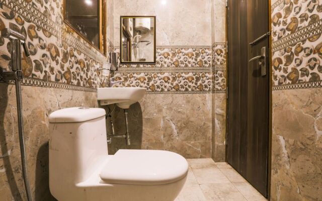 FabExpress Star Guest House
