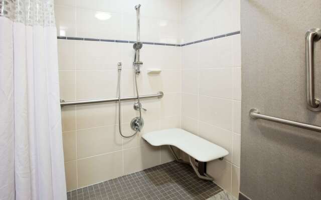 Hampton Inn & Suites Chapel Hill-Carrboro/Downtown