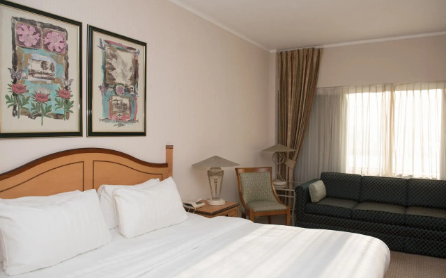 The Beardmore Conference Hotel