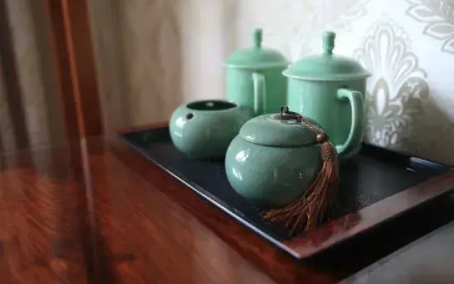 the Jiuhua Mountain Chicken Heights