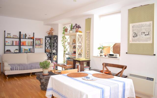 1 Bedroom Apartment in North London