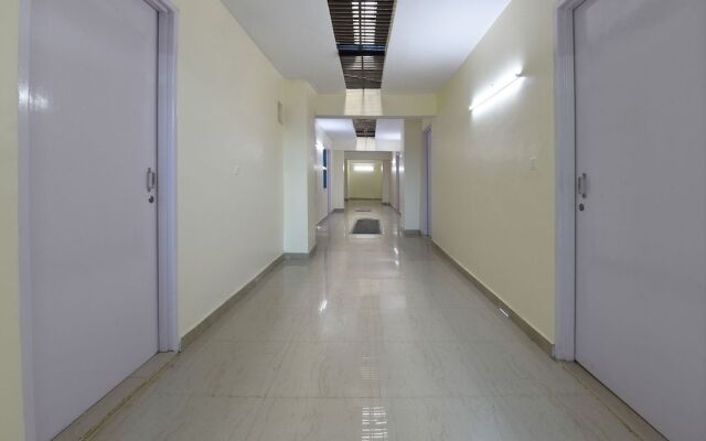 OYO 18390 Shiv Shakti Guest House