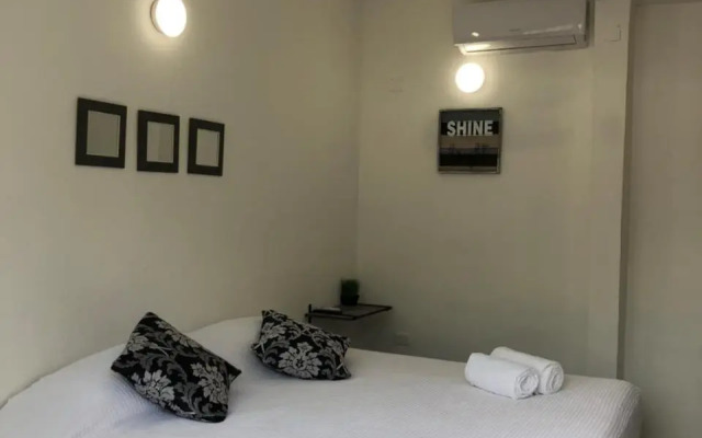 Vacation Rental - Standard Room at Casa Cocoa