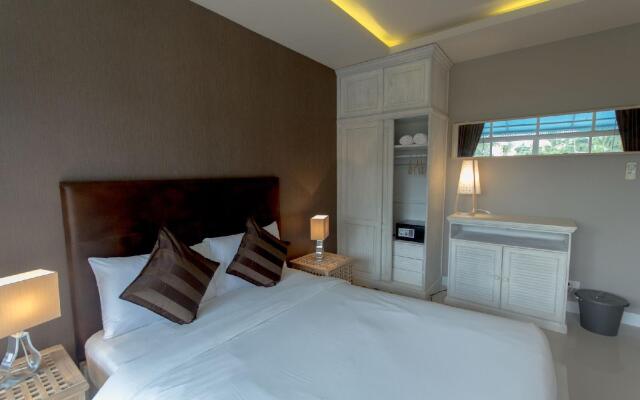 Bondi Hotel Samui