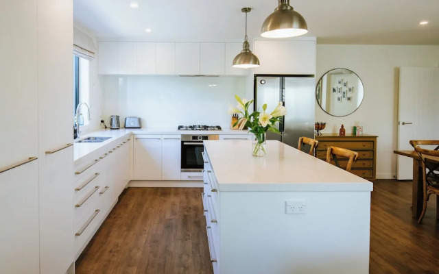Number 3 - Family Friendly - Sleeps 8