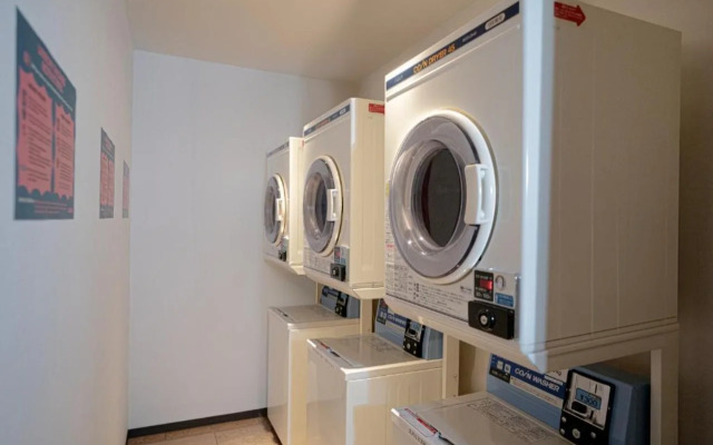 Far East Village Hotel Osaka, Honmachi