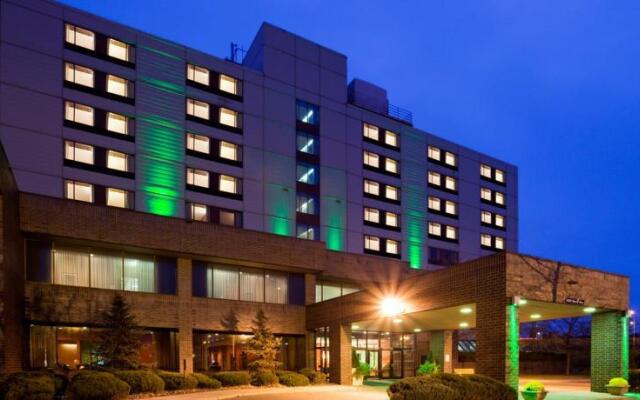 Holiday Inn St. Paul - I94 East - 3M Area