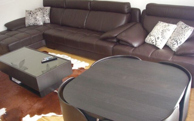 Edgewater, Unit 3/145 Shoal Bay Road