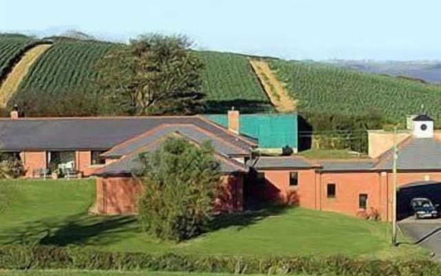 The Old Schoolhouse Inn
