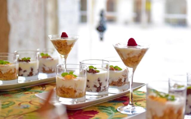 Pousada Castelo de Palmela - Historic Hotel