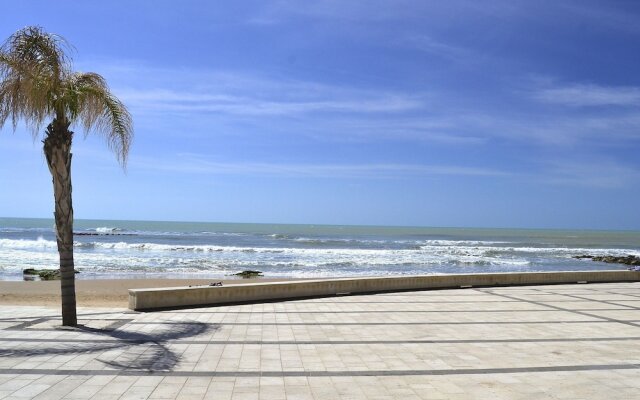 Cozy Holiday Home in Pozzillo with Terrace