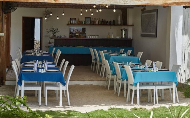 Blanco Beach Resort