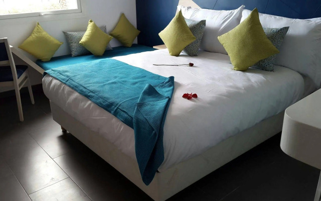 Relax Hotel Kenitra