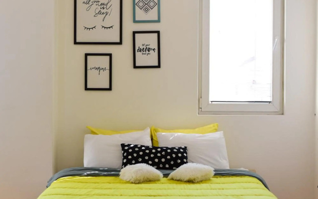 Stylish & Cozy Studio by Danailov Apartments