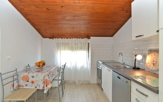 Apartment 1376