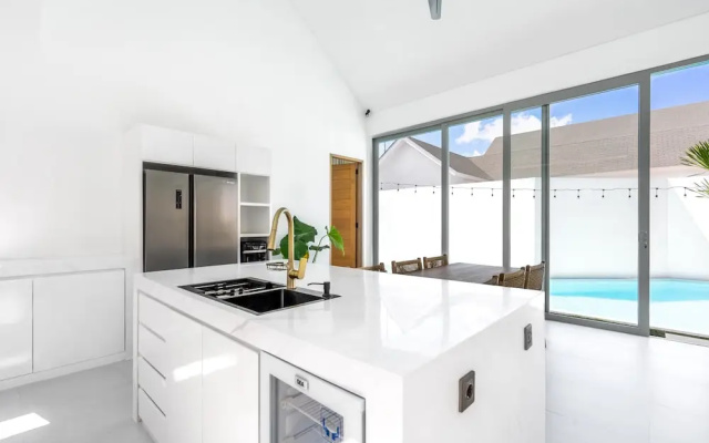 Casa Blanca Villa by Betterplace
