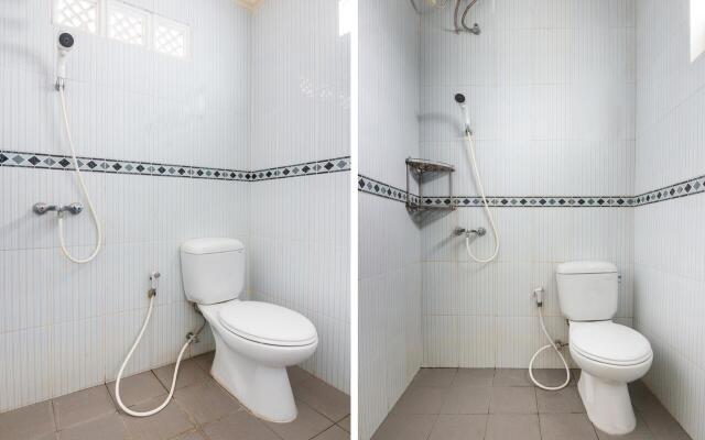 OYO 3210 Villa Aisya