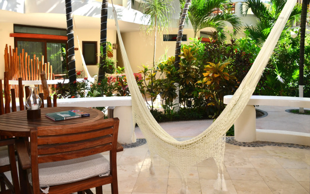 Playa Palms Beach Hotel